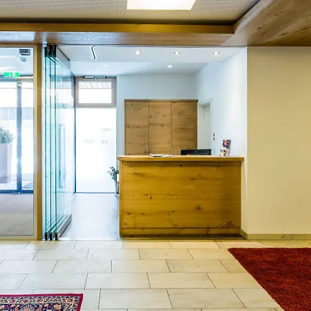 Lizum 1600 | Kompetenzzentrum Snowsport Tirol 3*