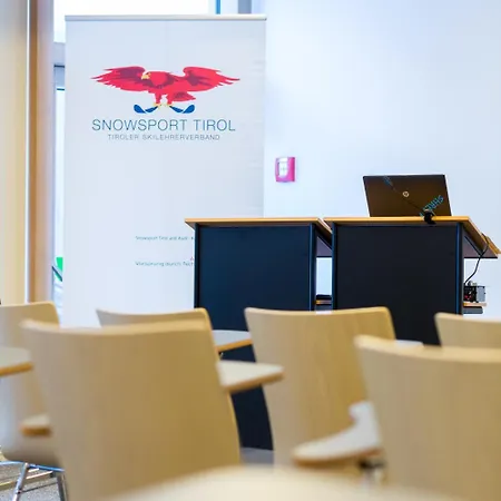 Lizum 1600 | Kompetenzzentrum Snowsport Tirol 3*