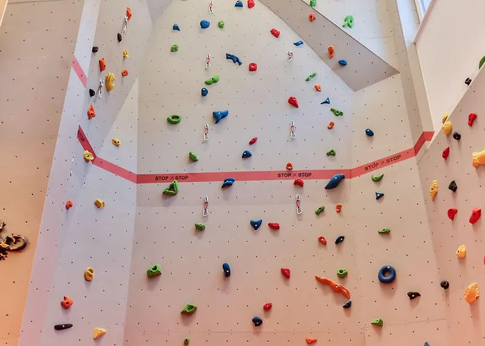 מלון Lizum 1600 | Kompetenzzentrum Snowsport Tirol אקסיימר ליזום