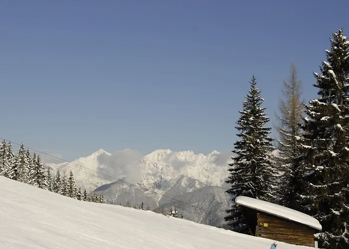 Lizum 1600 | Kompetenzzentrum Snowsport Tirol מלון 3*