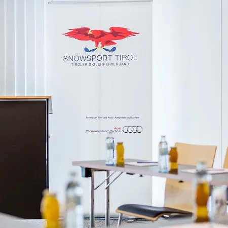 Lizum 1600 | Kompetenzzentrum Snowsport Tirol 3* אקסיימר ליזום