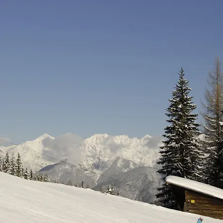 Lizum 1600 | Kompetenzzentrum Snowsport Tirol מלון 3*