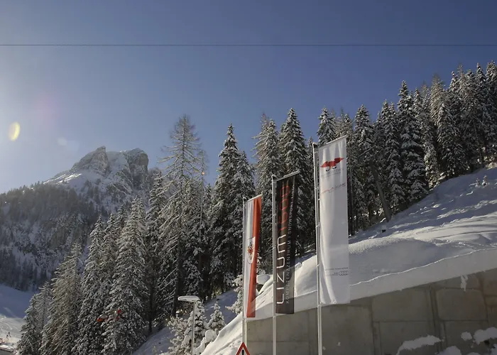 Lizum 1600 | Kompetenzzentrum Snowsport Tirol 3*