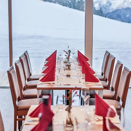 Lizum 1600 | Kompetenzzentrum Snowsport Tirol Hotel